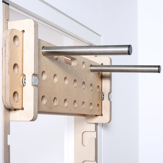 Board Set 1: Vielseitige Klimmzug- & Dipstation für Sprossenwände