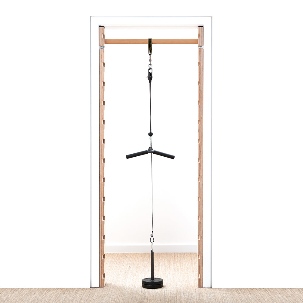 FatMonkey Sprossenwand mit Kabelzug im Türrahmen: Platzsparendes und effektives Krafttraining und Muskelaufbau im Home Gym